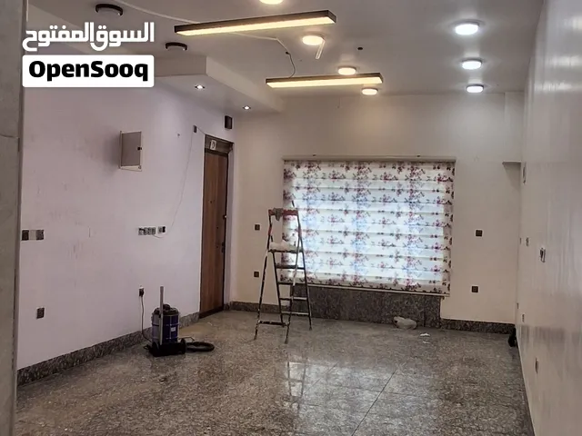 عقار تجاري للايجار حي القادسيه