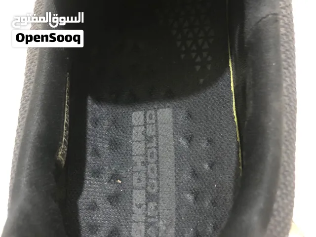 حذاء ماركة سكتشر اصلي للبيع