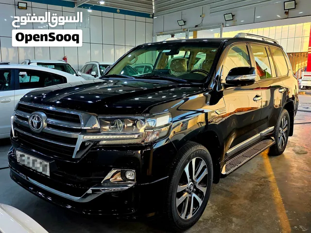 لاندكروز GXR 2019