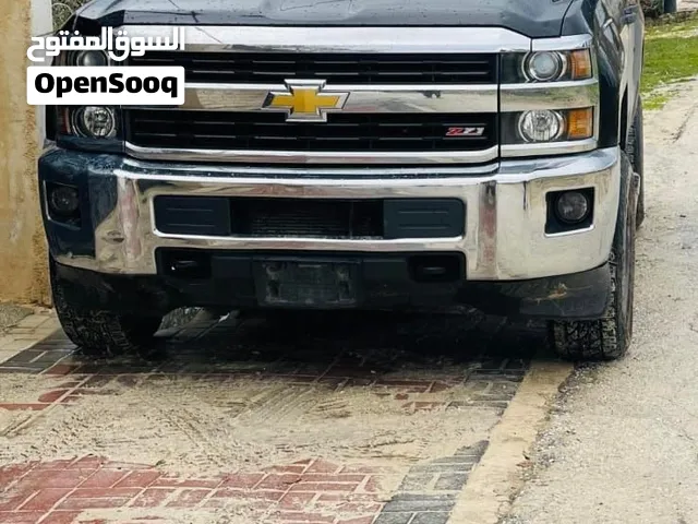 شفروليه سلفارادو
