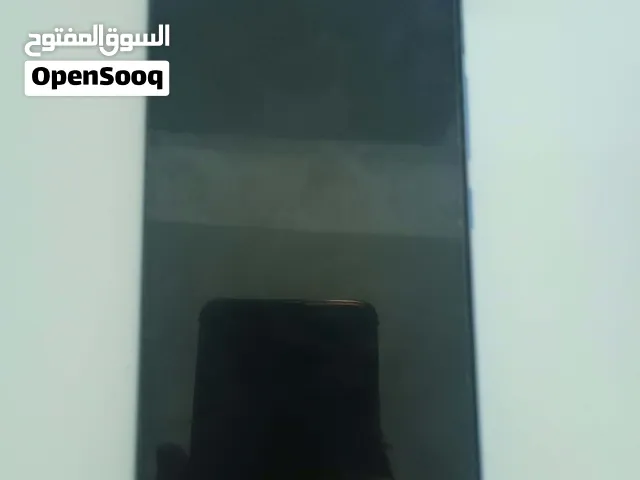 تلفون جديد مو يعني تقريبا مستعمل خمس شهور من الممكن التفاصل