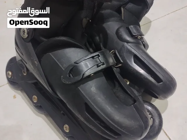 Roller shoes,