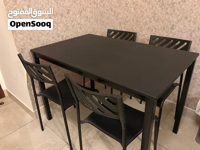 طاولة طعام للبيع
