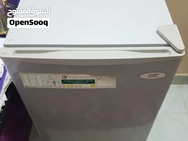 ثلاجة نضيييفة شبه جديدة بيع مستعجل