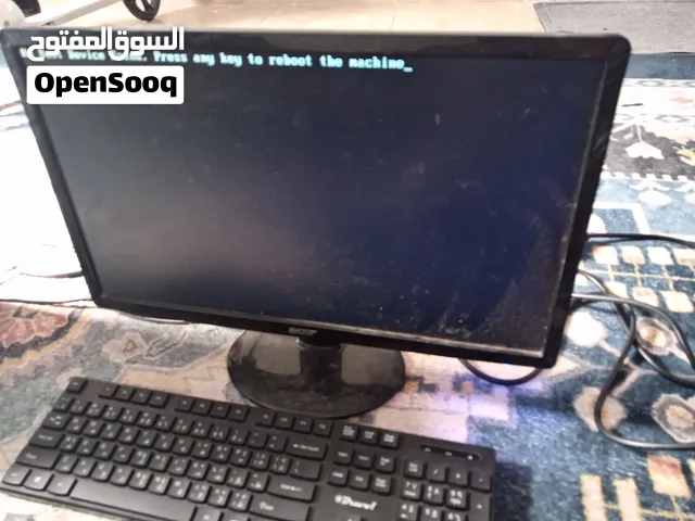 للبيع كمبيوتر مكتبي الي يبيه يجي يشوفه مانختلف على السعر