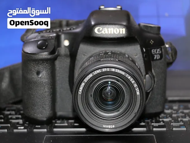 كاميرا للبيع كانون 7D نظيفة جداً                                                                  .