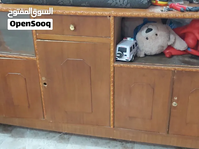 بوفيه وميز المنيوم