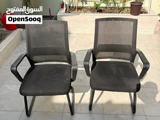 2x office chairs very good condition