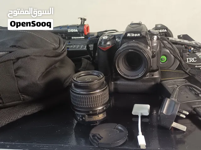 للبيع — Nikon D90 + عدسة Nikon 50mm f/1.8G