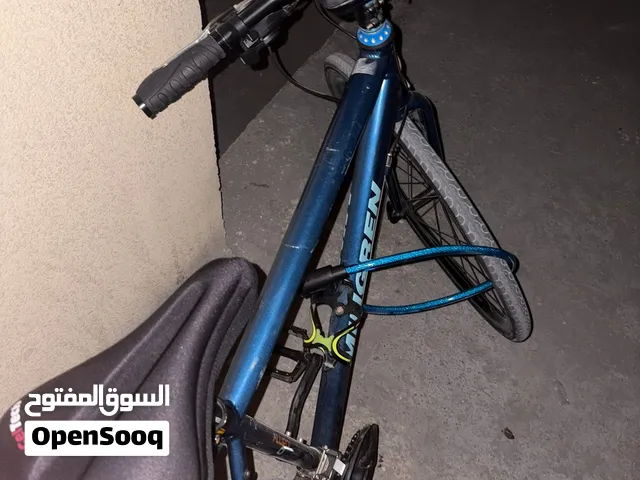 سيكل نضيف السعر 400 او للتبديل   Mingren (مينغ رين) وموديلها هو Flurdi حجم كبير سعرها في السوق 800