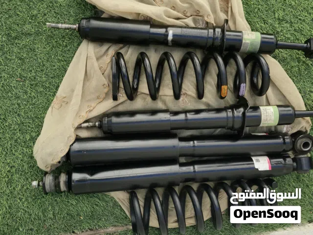 جمبينات اف جيه كروزر وكاله مستعمل  FJ Cruiser front and back suspension
