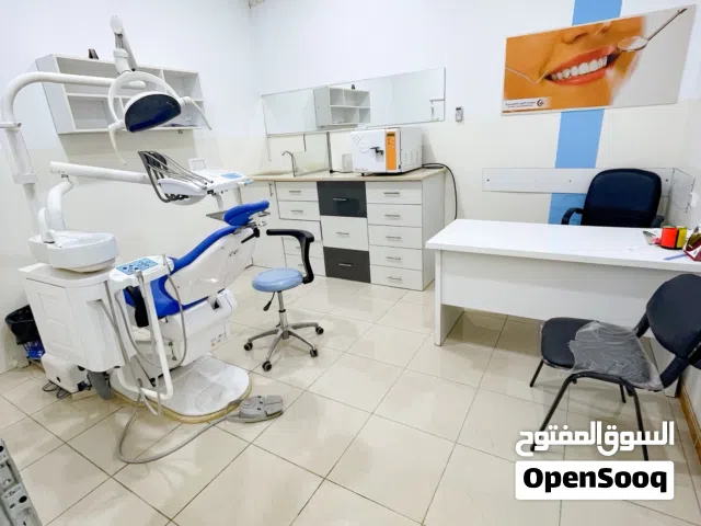 عرض تجاري مميز وبسعر مميز جداً مصحة جاهزة للبيع عتبة بسعر 60 الف دينار واجارها 1000دينار شهري