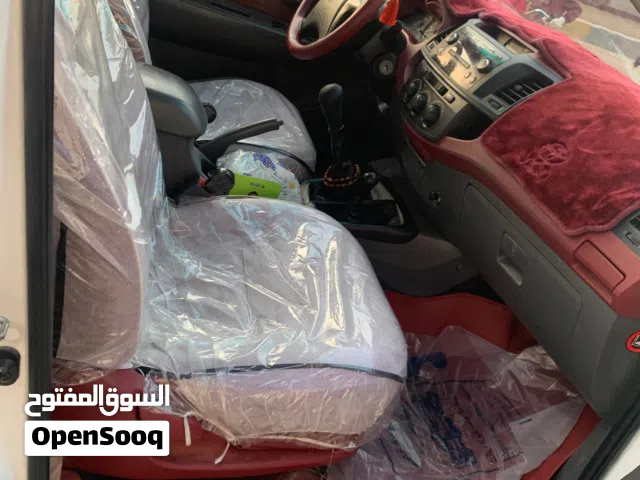 تويوتا هايلوكس فور ويل كير عادي
