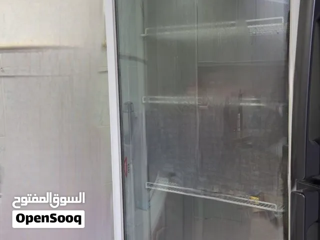 فريزر بحاله جيده لكن مستعمل
