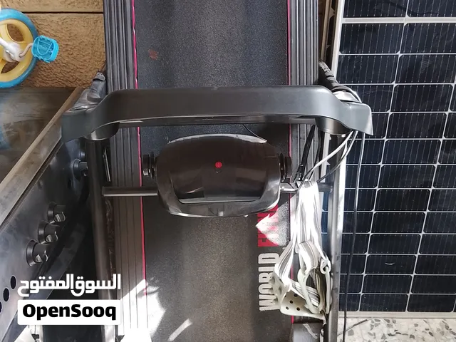 جهاز رياضه بحاله ممتازه جهاز المشي في معطل اما جهاز المعده شغال
