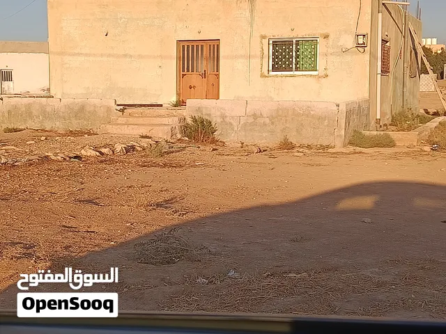 100 m2 3 Bedrooms Townhouse for Sale in Mafraq Al-Khalidya
