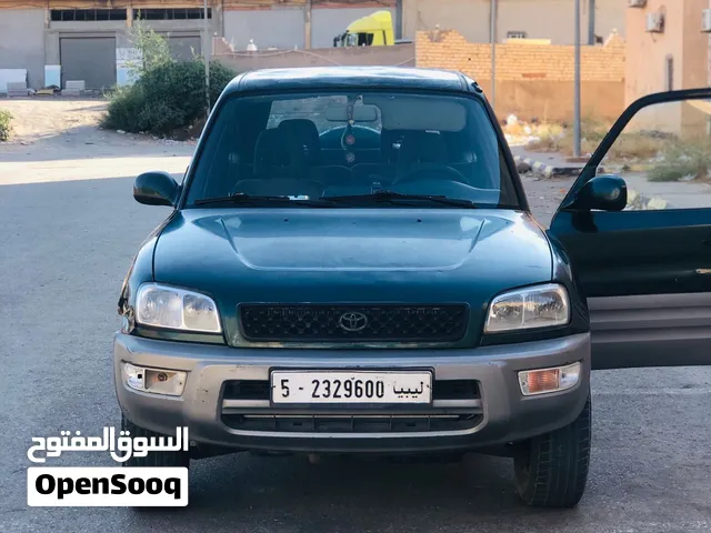 Used Toyota RAV 4 in Gharyan