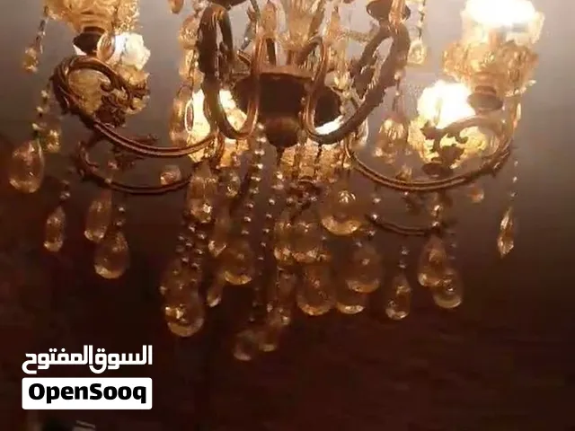 ثريات للبيع