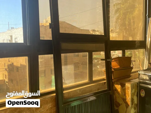 باب الامنيوم شبك مع حلق مع زرفيل و مفتاح