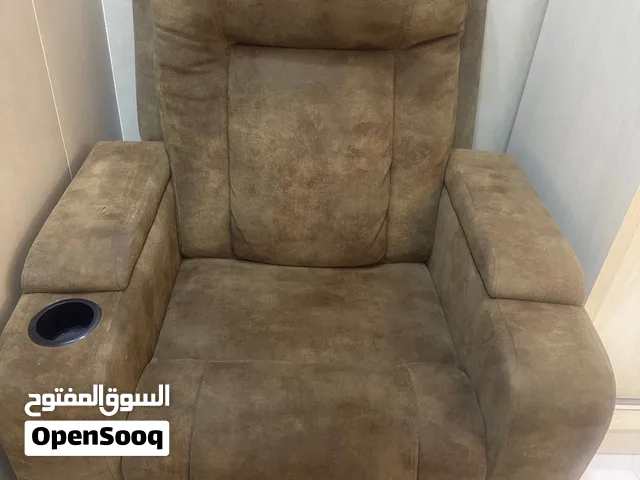 كرسي ريكلاينر