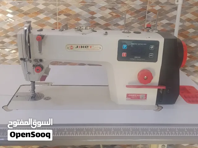 مكينه خياطه صناعيه من شركت JIKGT مكينه اخت الجديده استخدام قليل مستعجل عل بيع
