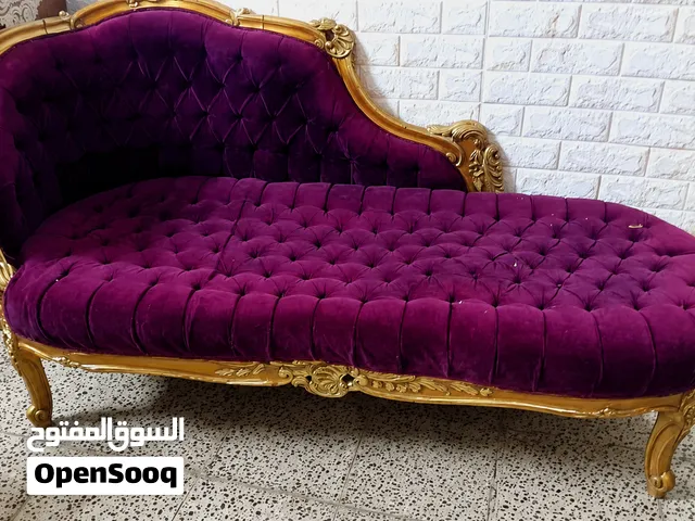شازلونگ لون برغندي بطابع ملكي