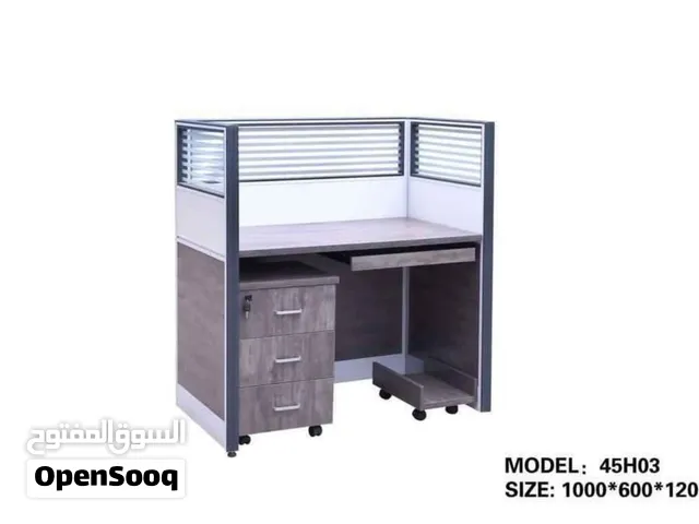 New high quality office desk and table and work station available in whole sale price