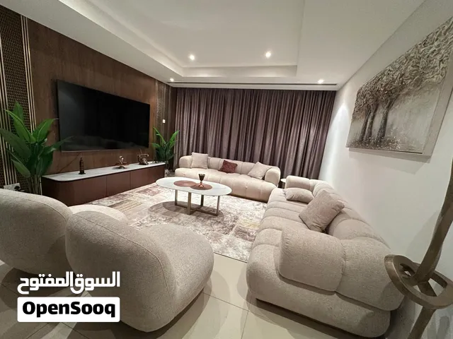 تاون هاوس للايجار بالموج مسقط Townhouse For rent in Al Mouj