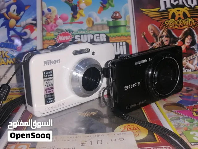 كاميرات ديجيتال عدد 3  جميعها تعمل بأدائها الطبيعي