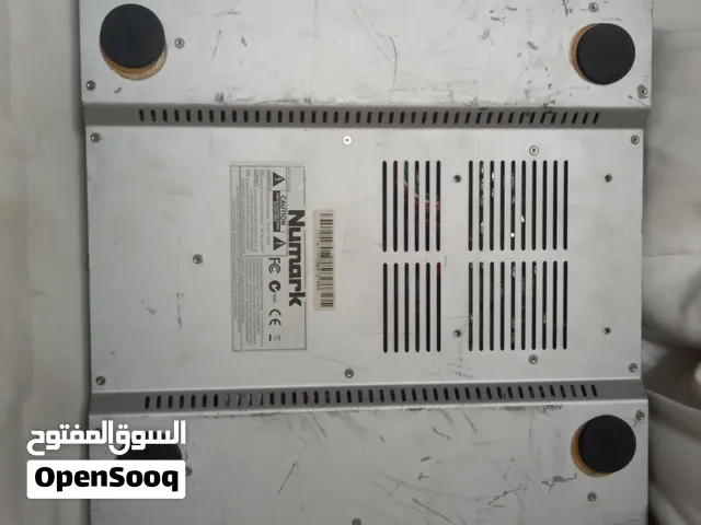 للبيع دي جي كنترولر احترافي Numark NS7II (حالة ممتازة) For Sale: Numark NS7II Professional DJ Contro
