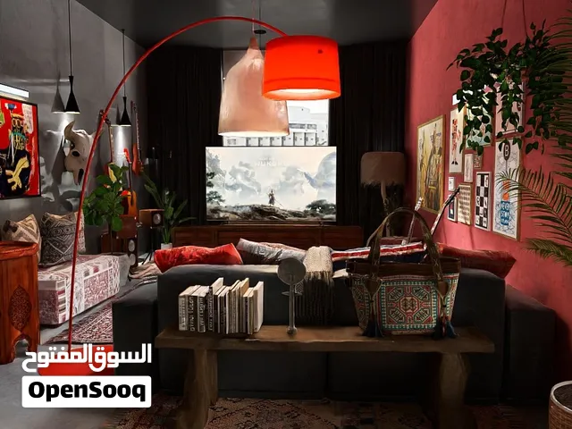 بنصمّم لك مساحتك (غرف نوم، صالة، أستوديو، أو بيت كامل) على ذوقك وبأعلى جودة.