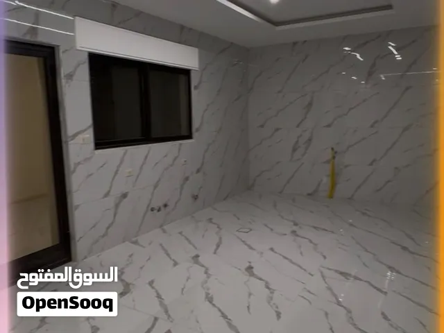 شقة مميزة للبيع في ضاحية الأمير علي