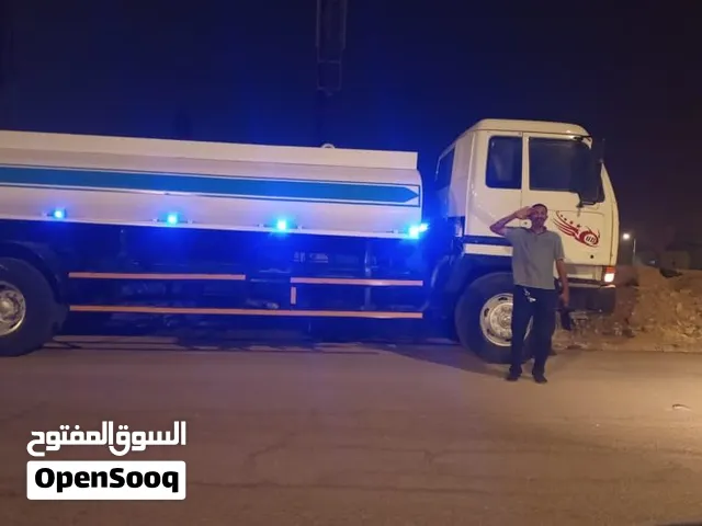 تنكر نيسان 2008