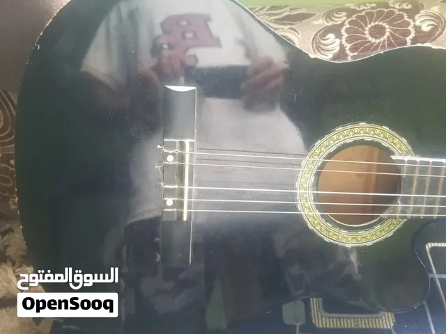 جيتار ماركة  استخدمة مايكل جاكسون