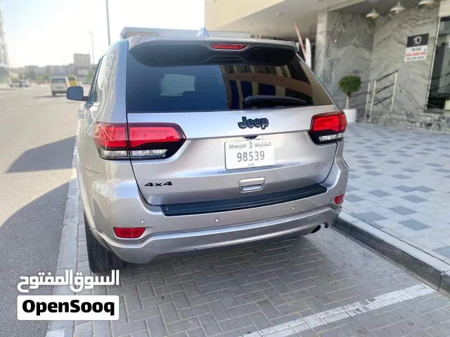 Model 2020 - grand Cherokee laredo- USA