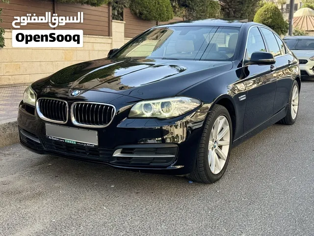 BMW F10 528i 2014 fully loaded  7 Jayed  250 حصان وارد الشركه  صيانة الشركه السياره بحالة الوكاله
