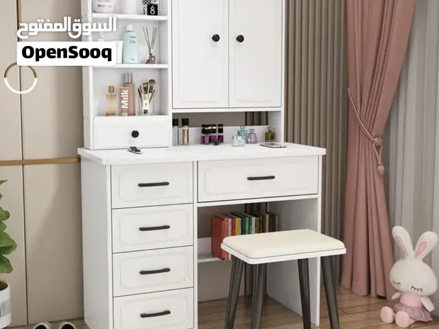 بيرو خشبية مع 4جوارير