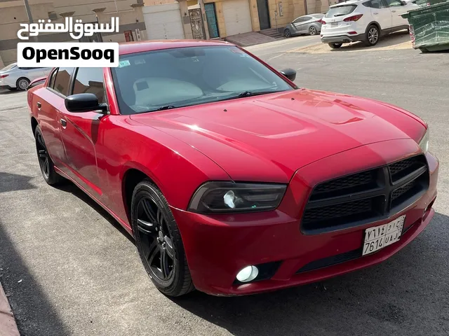 2013 Dodge Charger Red 8-Speed Auto, Fuel Efficient (Full Agency History)