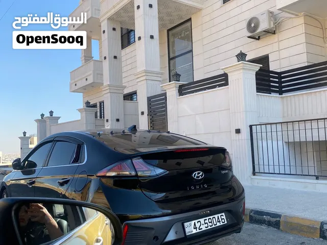 HatchBack Toyota in Amman