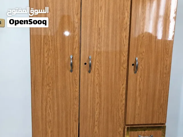 خزانة  تفصيل