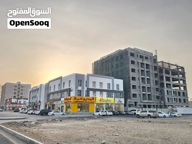 للإيجار محل تجاري في الأنصب منطقة نستوهايبرماركت مكان تجاري
