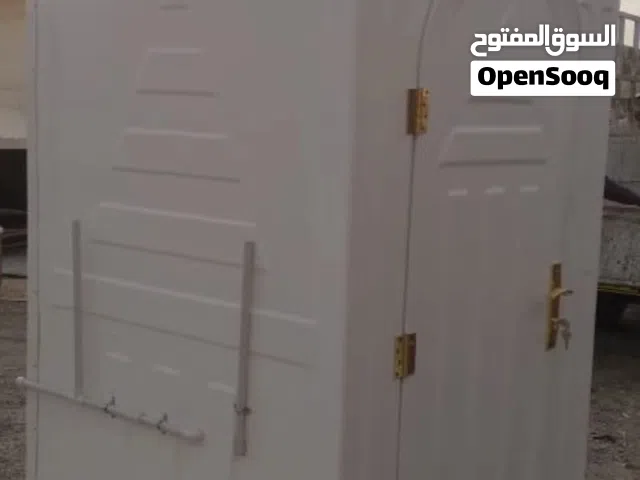 للبيع حمام متنقل  مستخدم اكرمكم الله  داخلة مغسلة ومرحاض عربي شبية للصورة