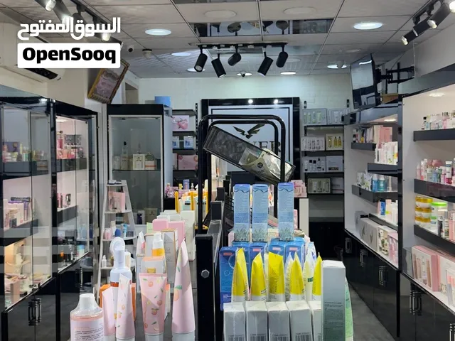 محل للبيع ف شارع الهلال مصراته للتفاصيل التواصل خاص او الرقم تحت