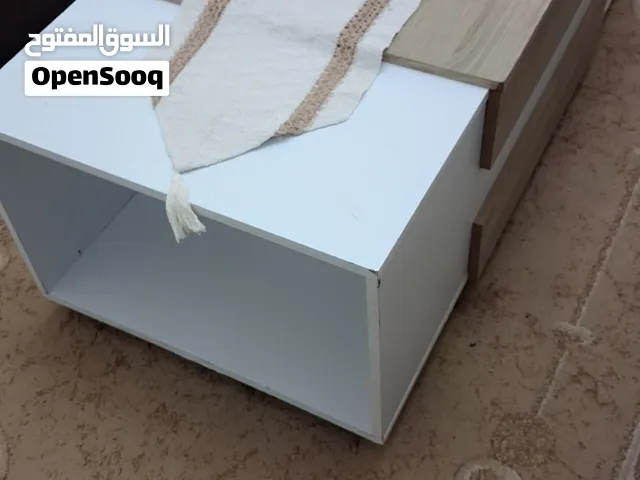 طاولات وسط