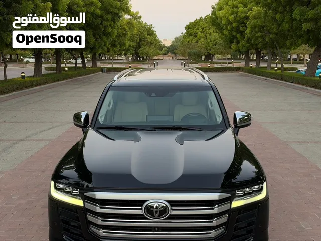 Used Toyota Land Cruiser in Muscat