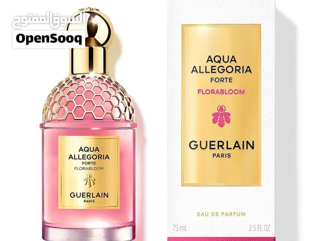 All kinds of branded perfumes are available for sale. Amouage,  Clive Christian , Dior,ysl. etc... .