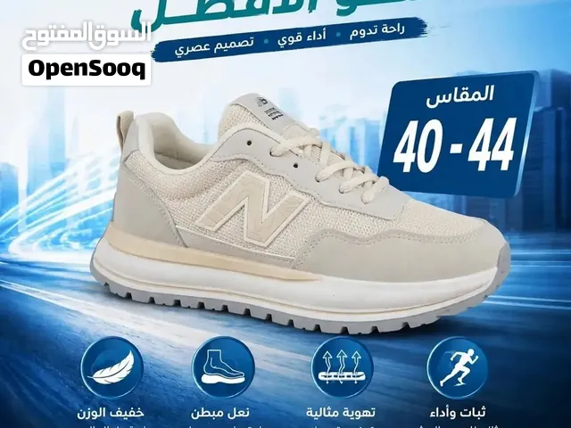 احذية سبورت وزن ريشة