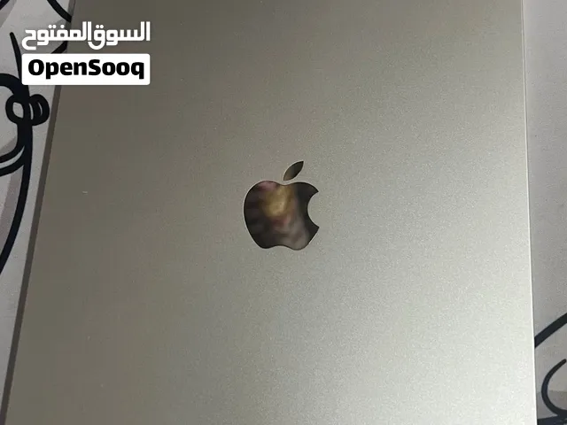 Apple iPad 10 128 GB in Al Sharqiya