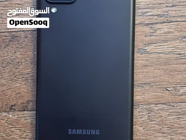 جهاز Samsung A12 شاشه مكسوره تحتاج تصليح. اما باقي القطع ممتازه. بطاريه. سماعات. كاميرات.