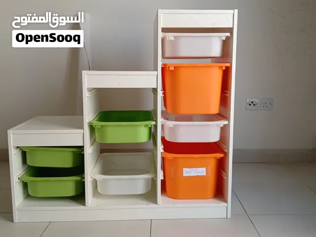 للبيع وحدة تخزين من إيكيا